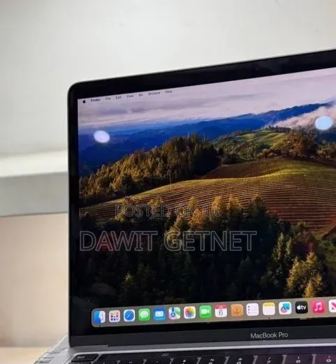 New Laptop Apple MacBook Pro 2021 M1 16GB Apple M1 SSD 512GB