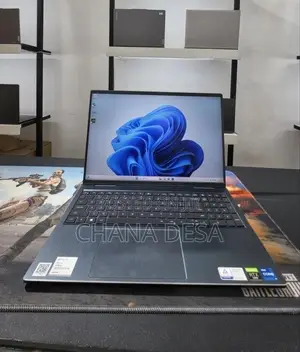 New Laptop Dell Inspiron 15 16GB Intel Core i7 SSD 512GB