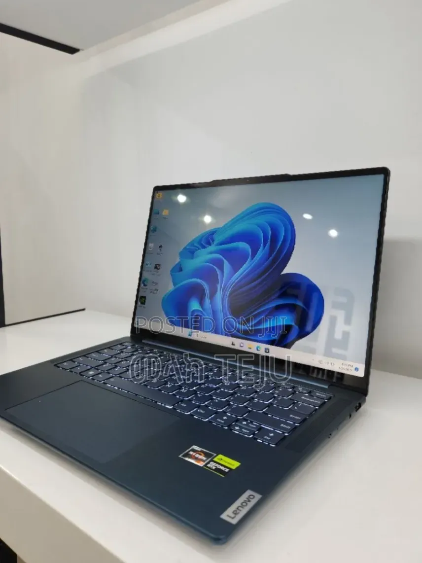 New Laptop Lenovo ThinkPad Yoga 16GB AMD Ryzen 7 SSD 512GB
