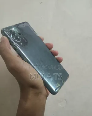 ZTE V40 Pro 128 GB