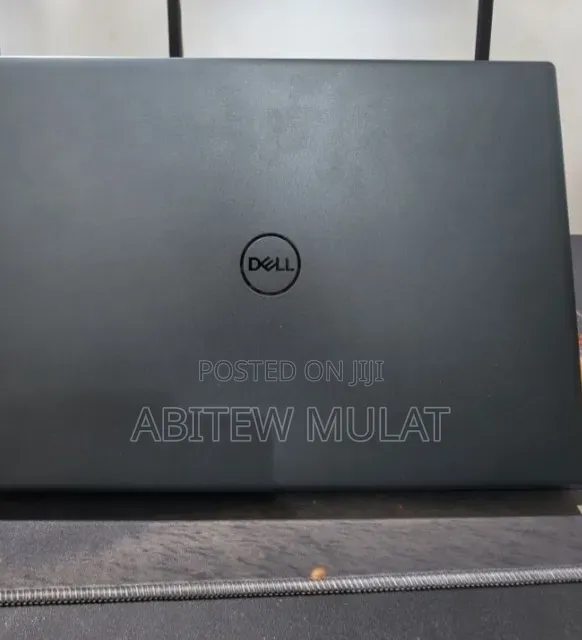 New Laptop Dell Inspiron 15 16GB Intel Core i7 SSD 512GB