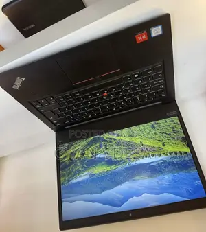 New Laptop Lenovo 8GB Intel Core i7 SSD 512GB