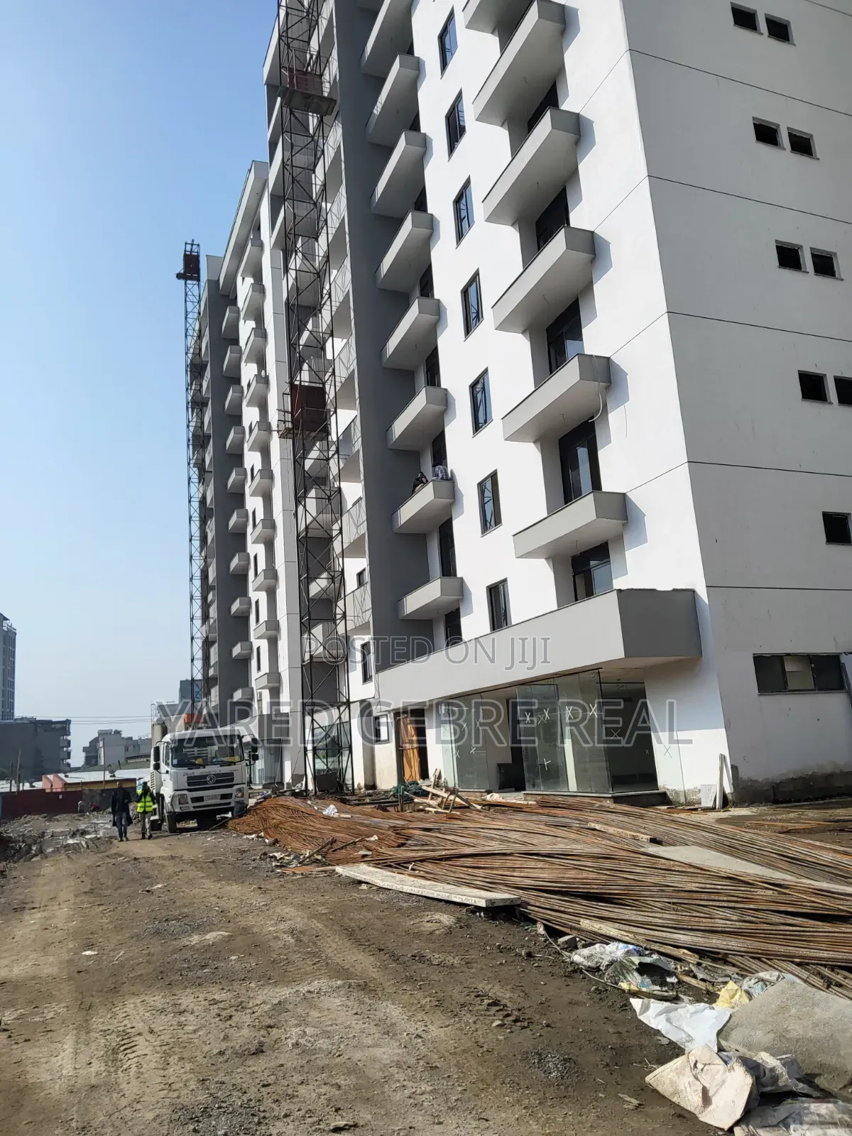2bdrm Apartment in 💲 100% ለሚከፍል በካሬ, Bole for sale