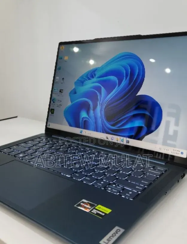 New Laptop Lenovo Yoga C930 16GB AMD Ryzen 7 SSD 512GB