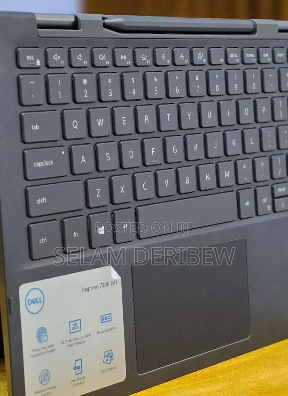 New Laptop Dell Inspiron 7306 16GB Intel Core i7 SSD 512GB