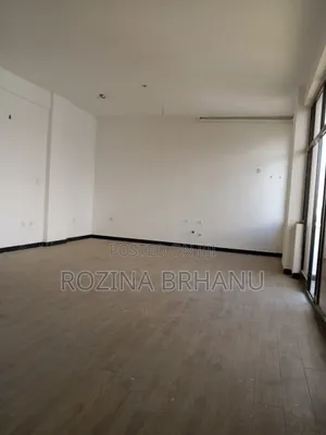 1bdrm Apartment in አያት, Yeka for sale