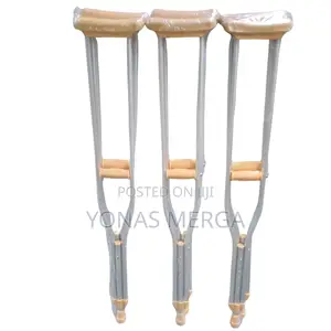 Axillary Crutches从弔ultimate Safety for User With Slip-Resistant Rubber