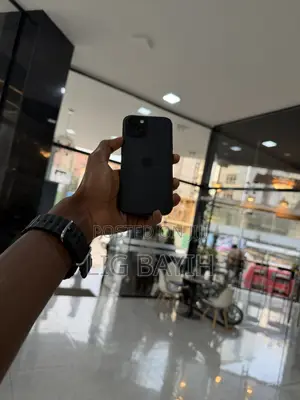 Apple iPhone 15 128 GB Black