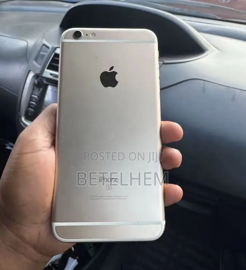 New Apple iPhone 6s 64 GB Gray