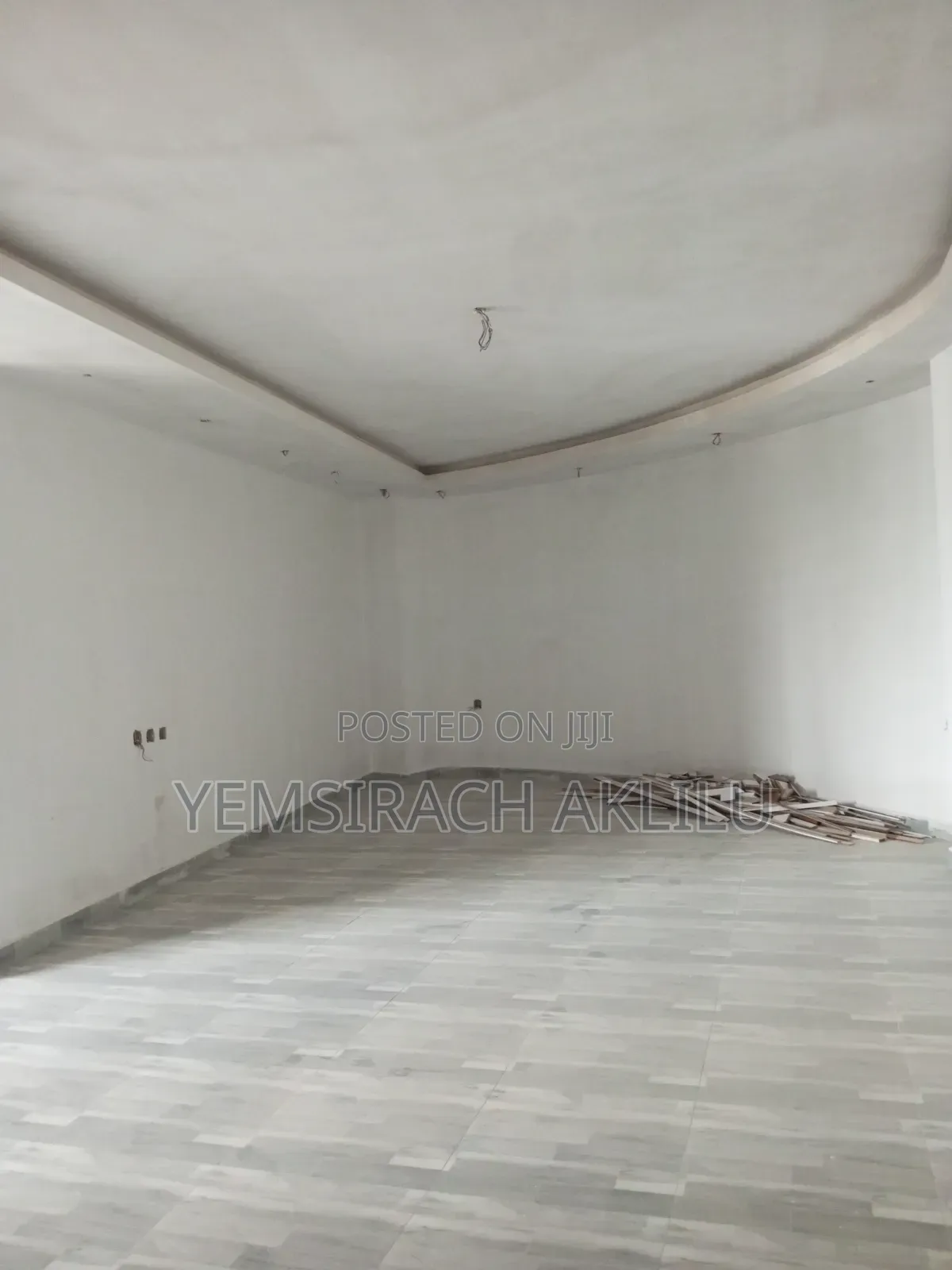 3bdrm Apartment in Gollagul, Bole for sale