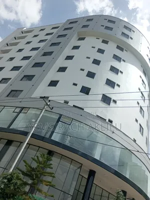 3bdrm Apartment in Gollagul, Bole for sale