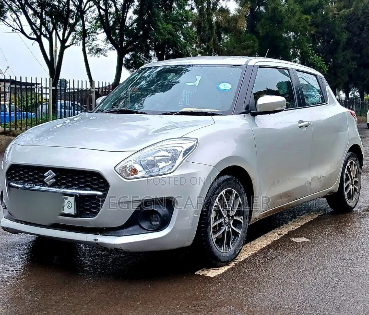Suzuki Swift 2022 Gray