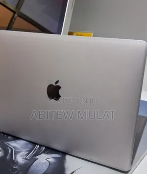 New Laptop Apple MacBook Air 2019 8GB Intel Core i5 SSD 128GB