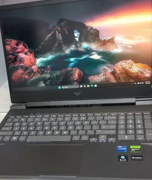 New Laptop HP Victus 16 16GB Intel Core i7 SSD 1T