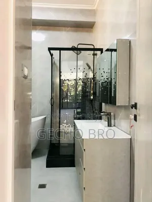 Furnished 7bdrm House in Bole for sale