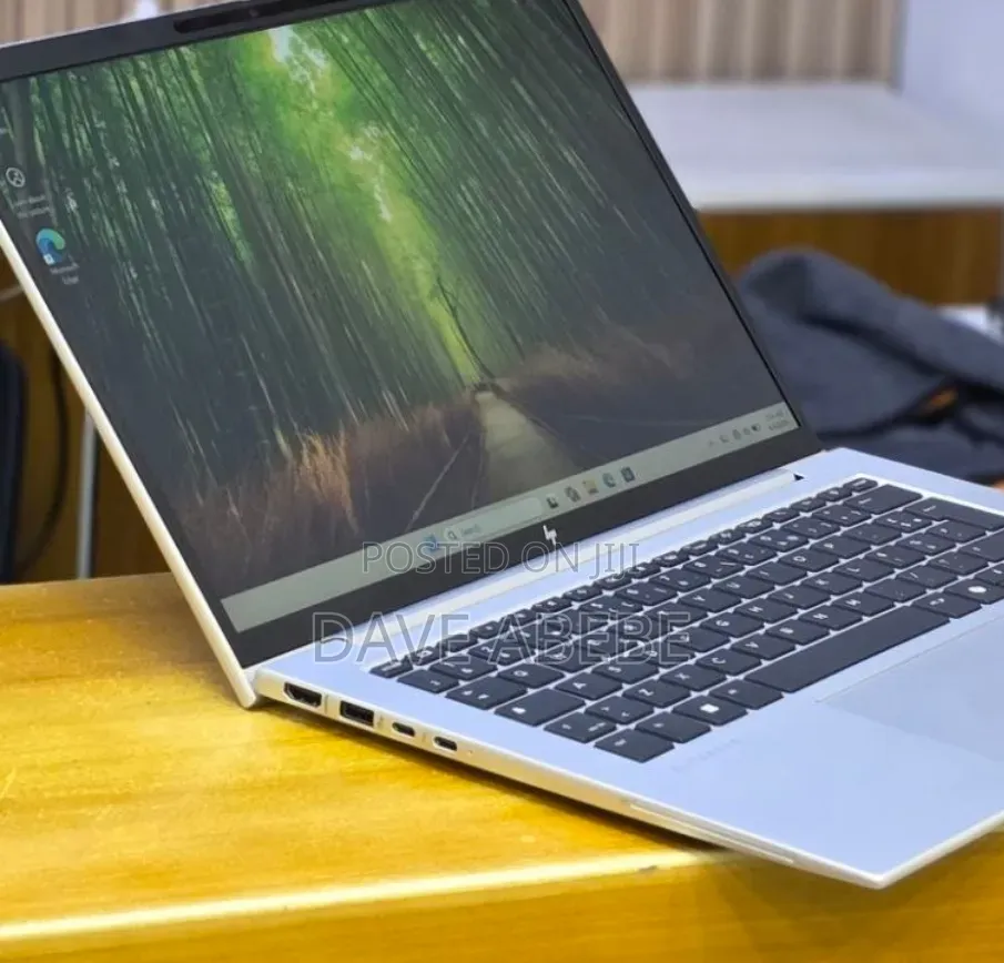 New Laptop HP EliteBook 840 G11 16GB Intel Core Ultra 7 SSD 512GB