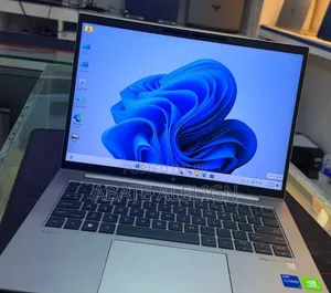 New Laptop HP ZBook Firefly 16inch G9 16GB Intel Core i7 SSD 512GB