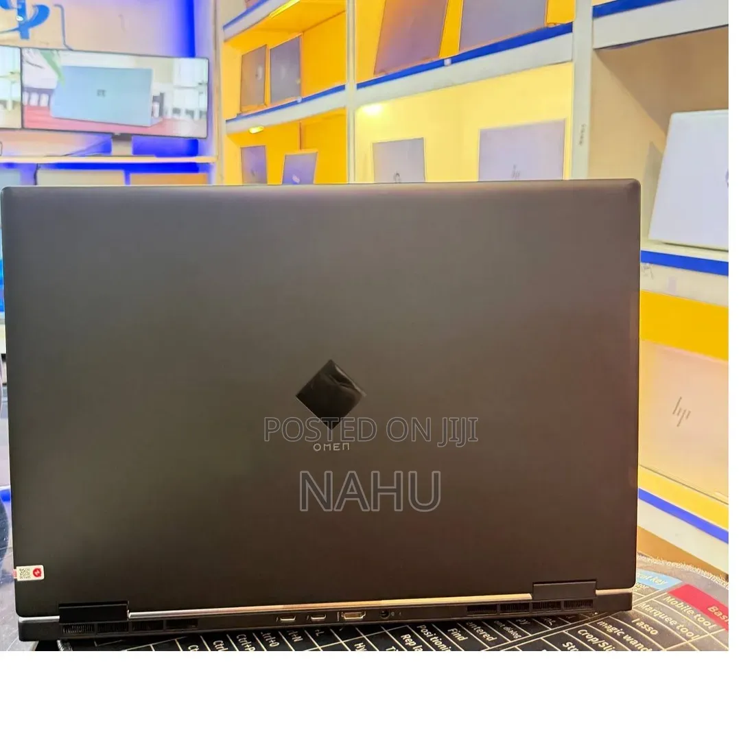 New Laptop HP Omen 16 16GB Intel Core i9 SSD 1T