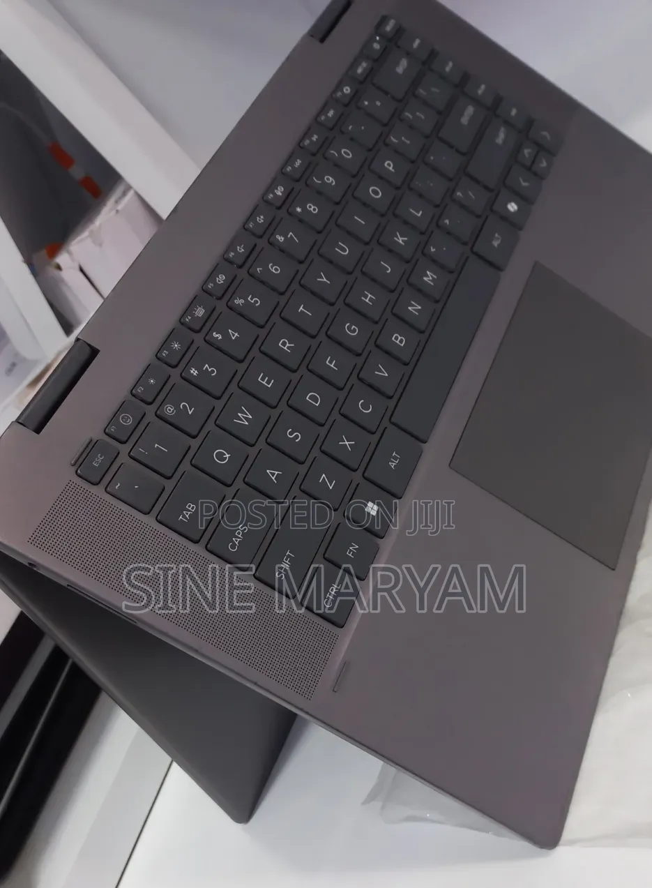 New Laptop HP Envy x360 16GB Intel Core Ultra 7 SSD 512GB