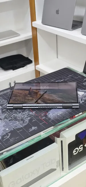 New Laptop Lenovo ThinkPad X1 Yoga 16GB Intel Core i5 SSD 512GB