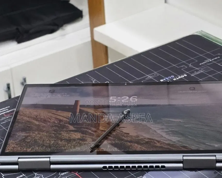 New Laptop Lenovo ThinkPad X1 Yoga 16GB Intel Core i5 SSD 512GB