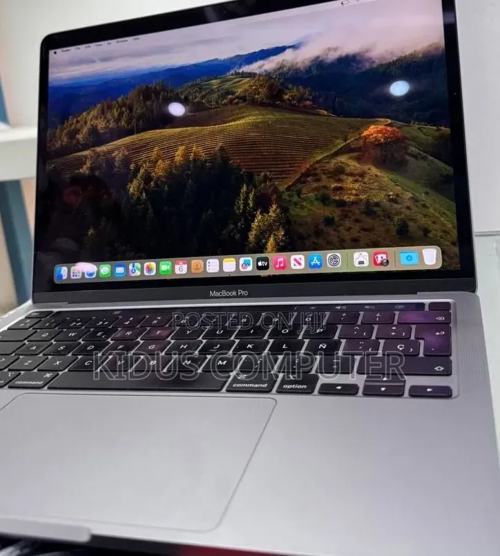 New Laptop Apple MacBook Air 2020 M1 16GB Apple M1 SSD 512GB