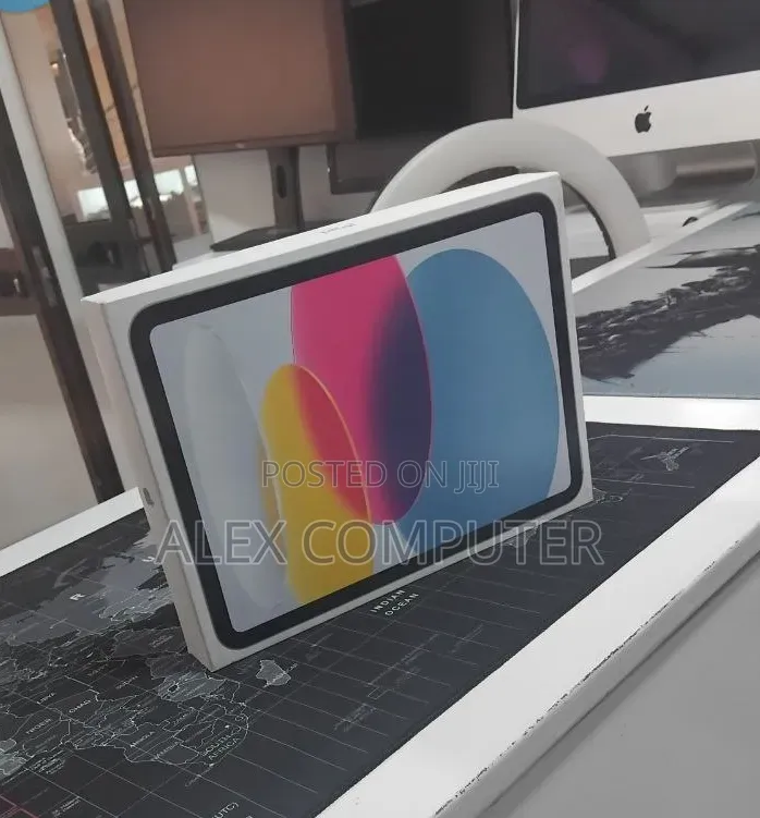 New Apple iPad (2025) 128 GB