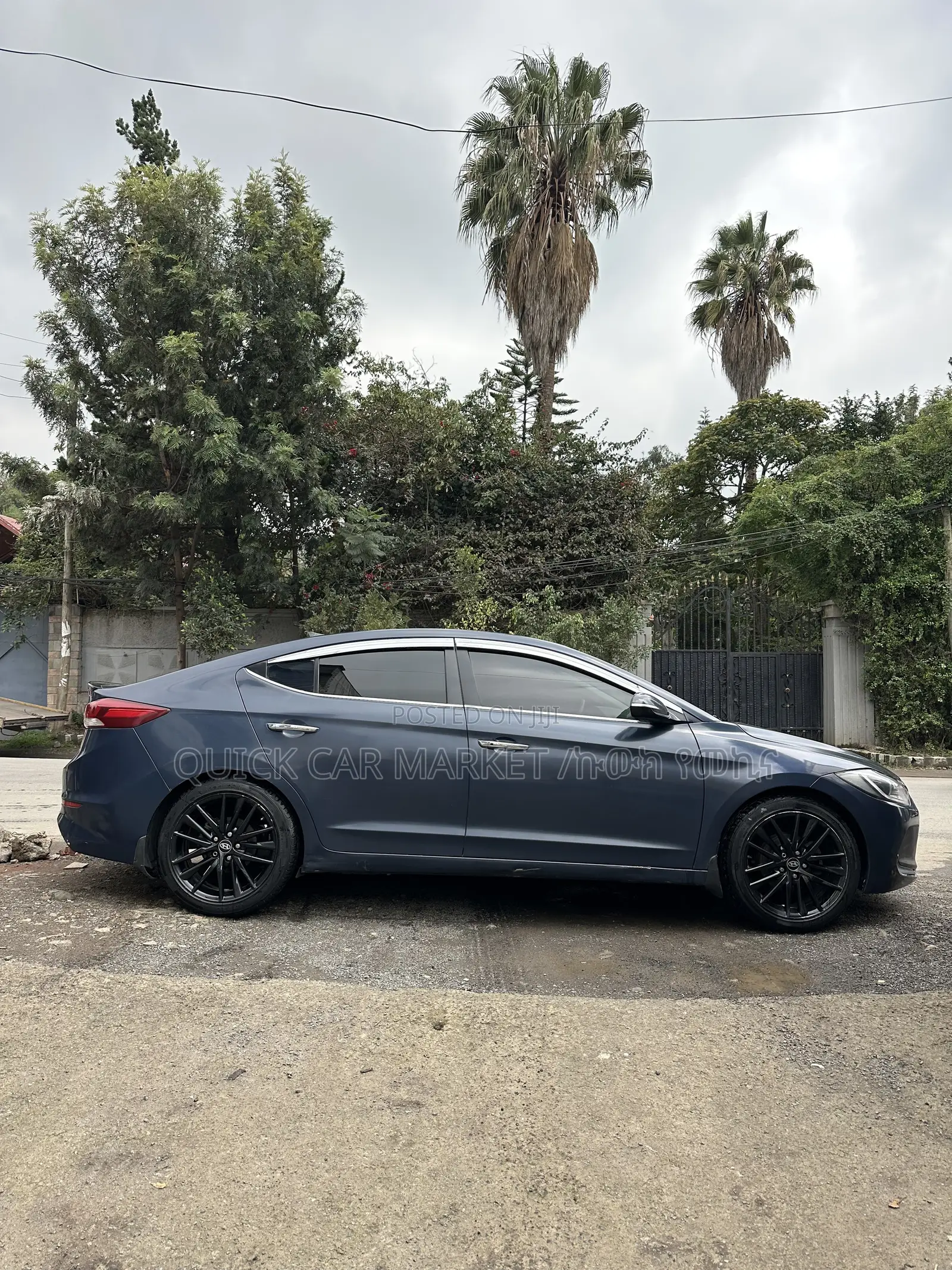 Hyundai Avante 2016 Blue
