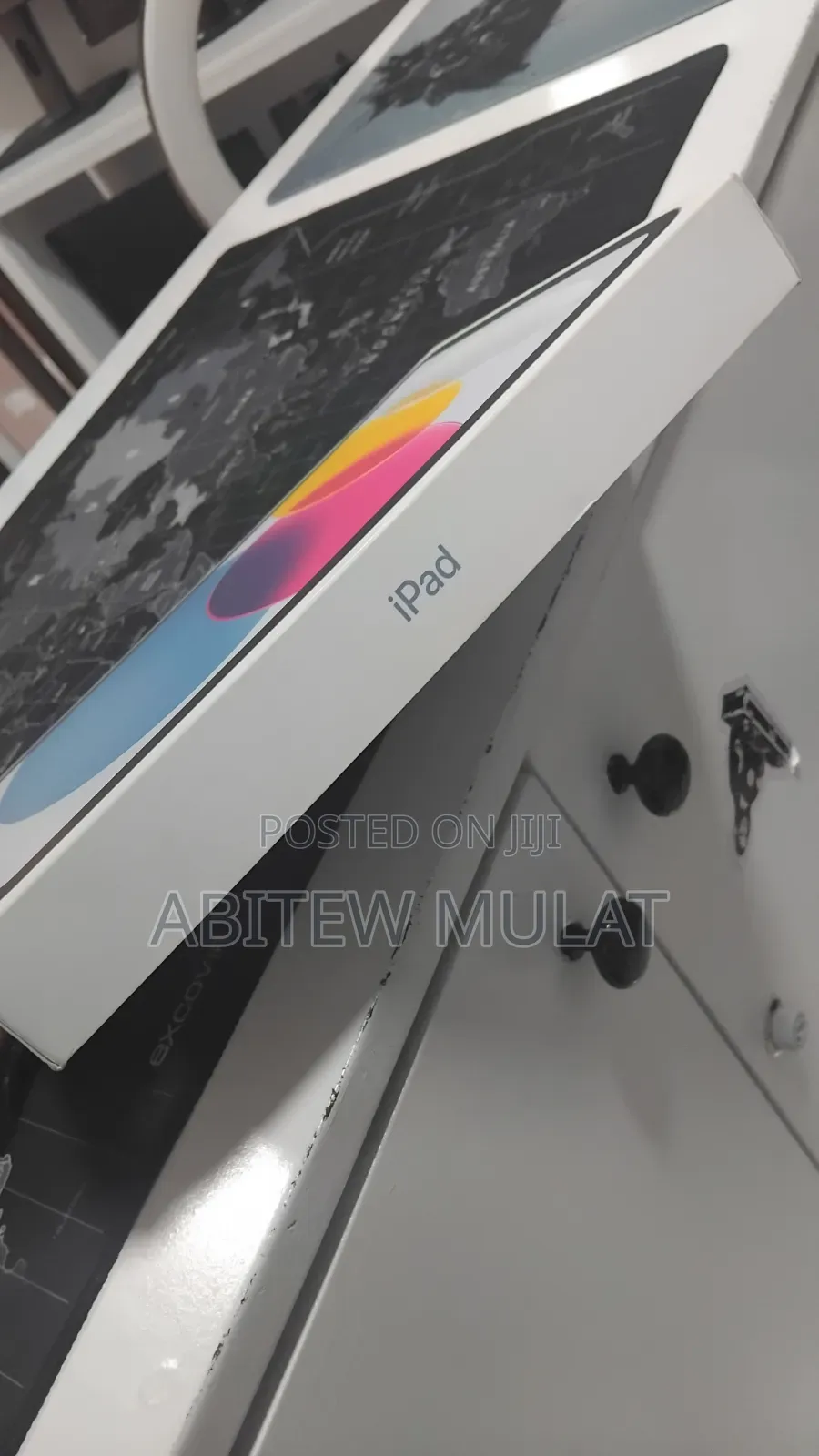 New Apple iPad (2025) 128 GB