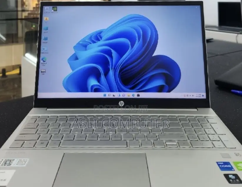 New Laptop HP Pavilion 15 16GB Intel Core i5 SSD 512GB