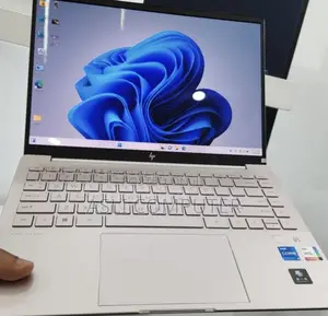 New Laptop HP Pavilion 14 16GB Intel Core i7 SSD 512GB