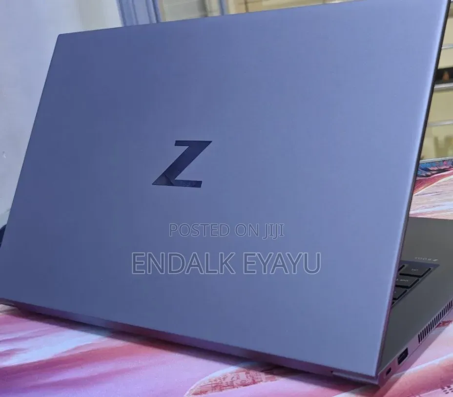 New Laptop HP ZBook 15 32GB Intel Core i7 SSD 512GB