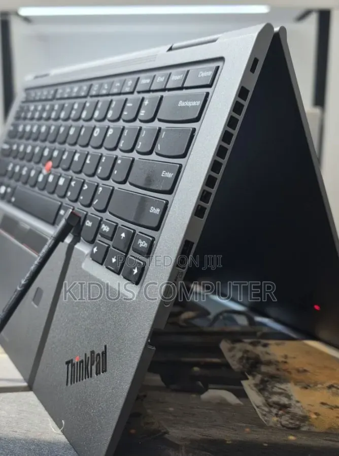 New Laptop Lenovo ThinkPad Yoga 16GB Intel Core i7 SSD 512GB