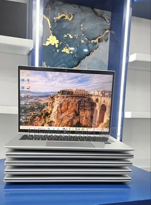 New Laptop HP EliteBook 840 G10 16GB Intel Core i7 SSD 512GB
