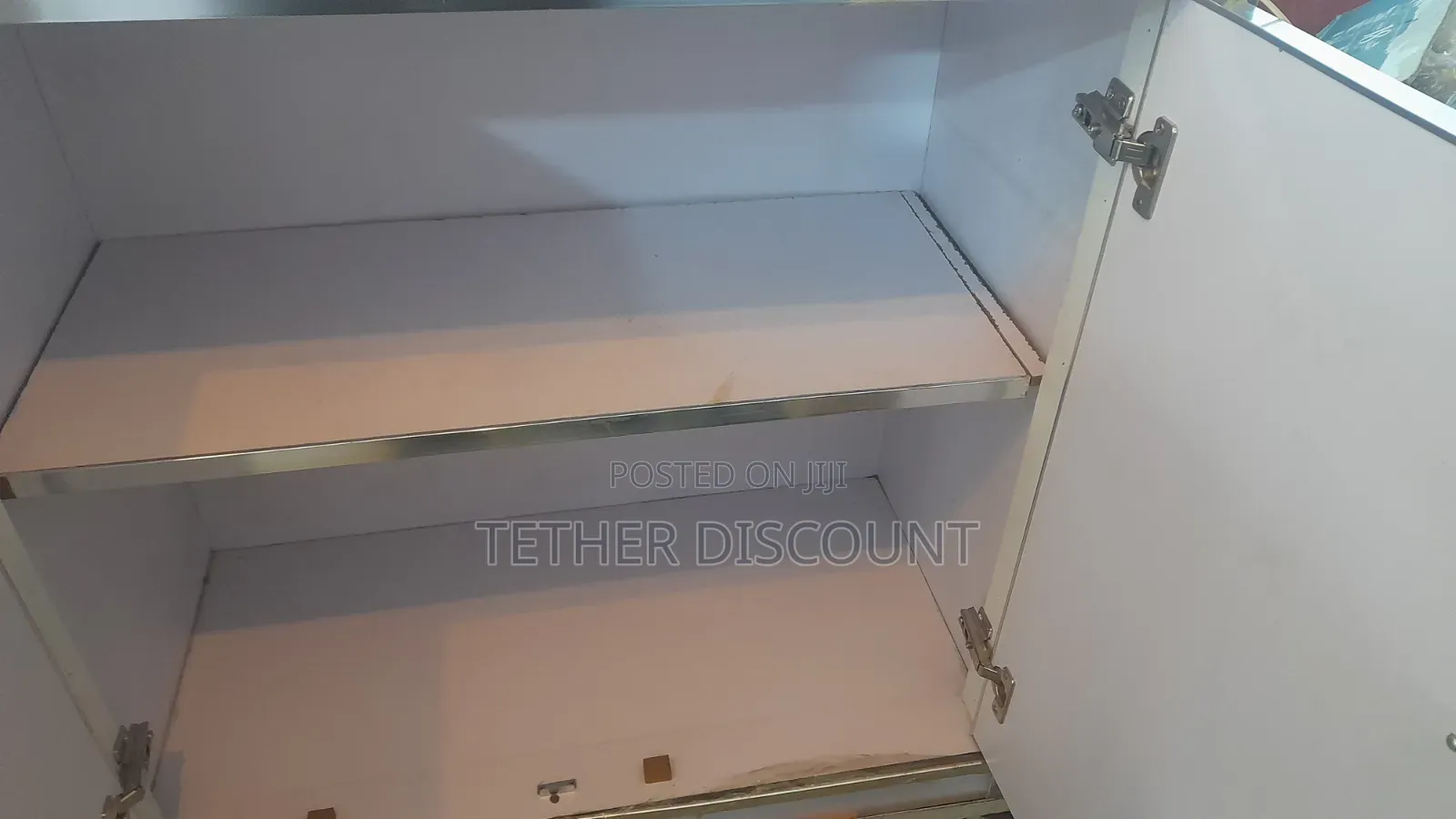 High Quality Display Cabinet, All Most New በቅርብ የተሰራ