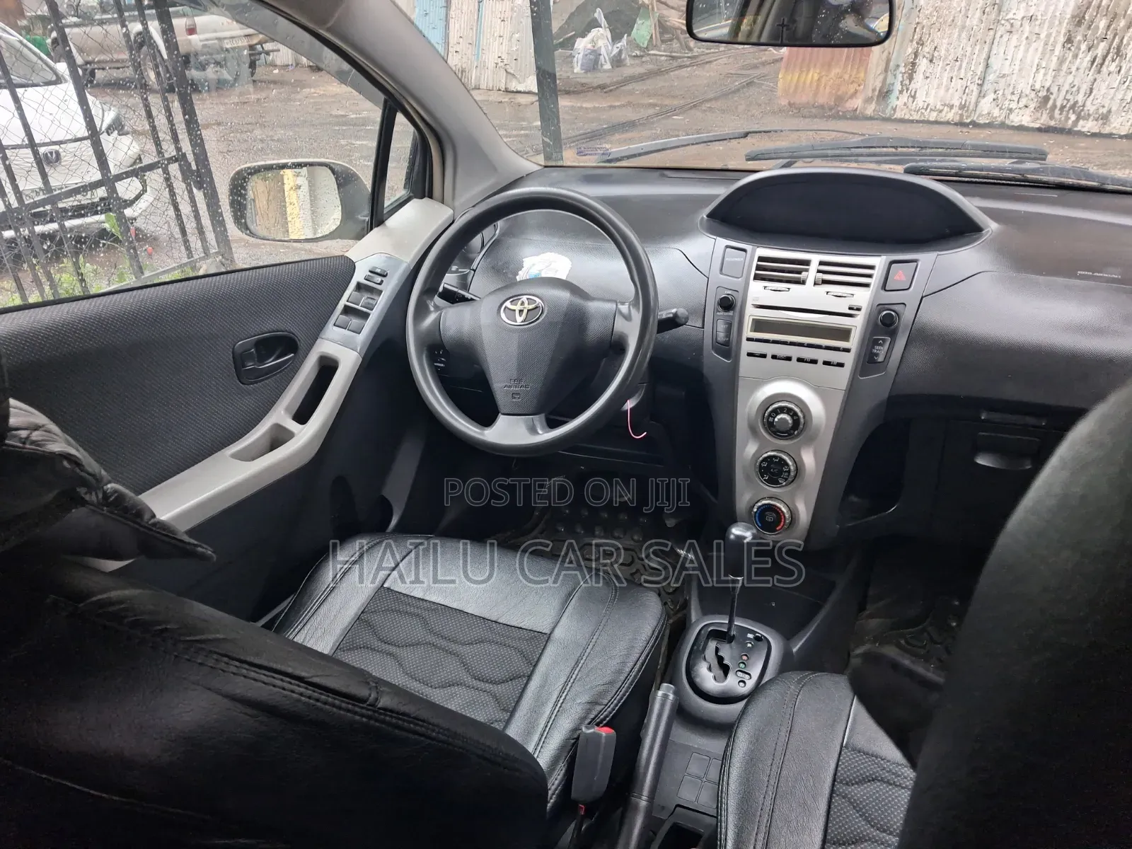 Toyota Yaris 2006 White