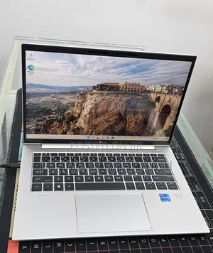 New Laptop HP EliteBook 840 G9 16GB Intel Core i5 SSD 512GB