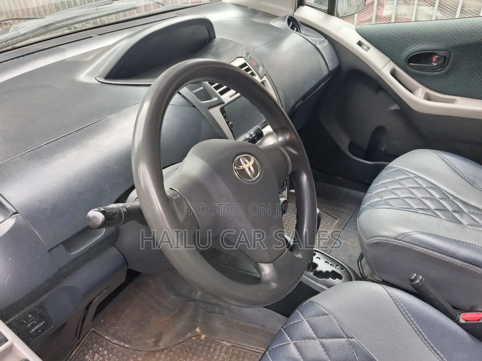 Toyota Yaris 2006 White