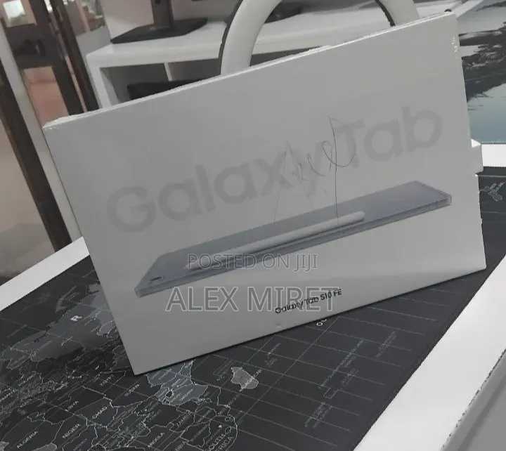 New Samsung Galaxy Tab S10 FE 128 GB Silver