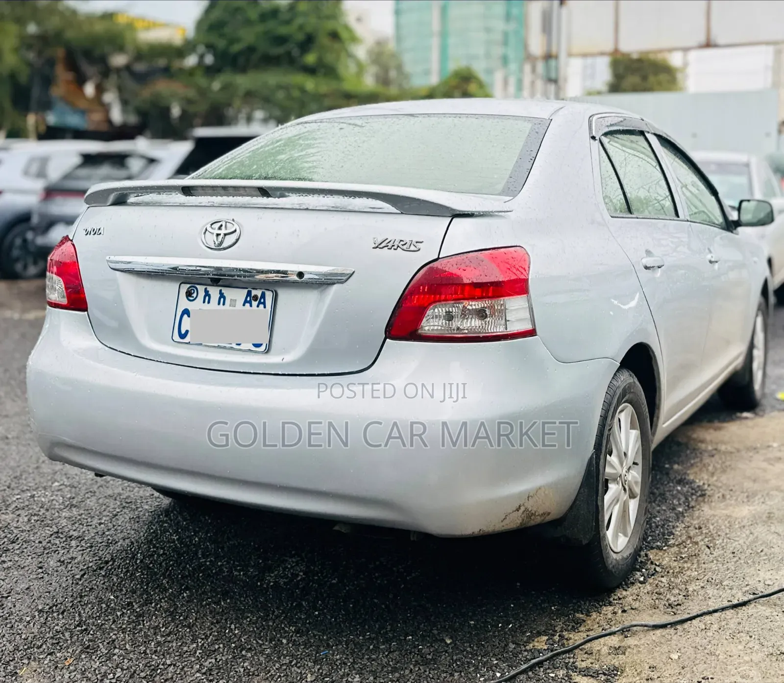 Toyota Yaris 2011 White