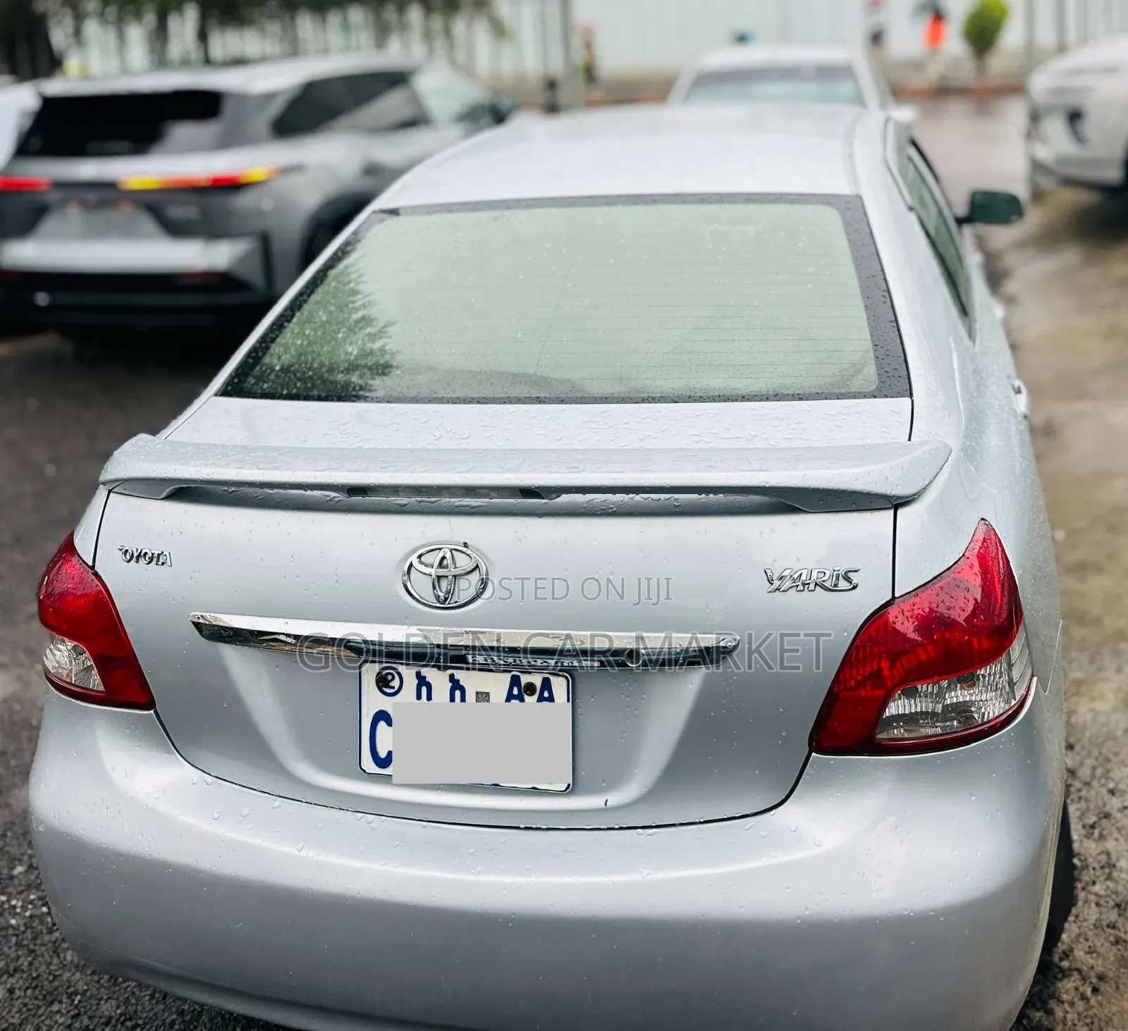 Toyota Yaris 2011 White