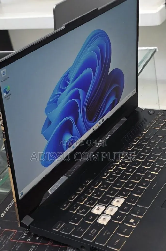 New Laptop Asus TUF Gaming F15 16GB Intel Core i7 SSD 512GB
