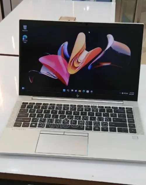 New Laptop HP EliteBook 840 G7 16GB Intel Core i5 SSD 512GB