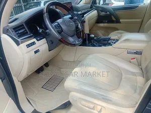 Lexus LX 2018 Gray
