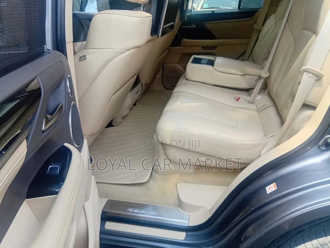 Lexus LX 2018 Gray