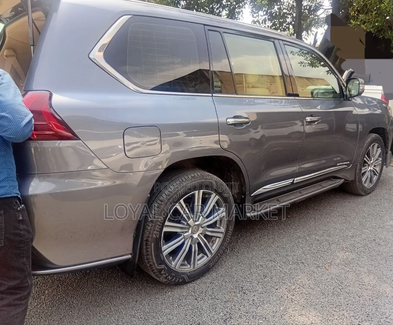 Lexus LX 2018 Gray