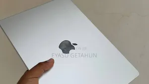 New Laptop Apple MacBook Pro 2024 M4 16GB Apple M4 Pro SSD 512GB