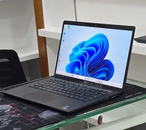 New Laptop Dell Latitude 5310 16GB Intel Core i5 SSD 512GB
