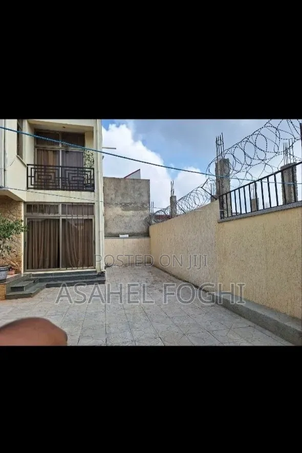 3bdrm House in Oromia-Finfinne for sale