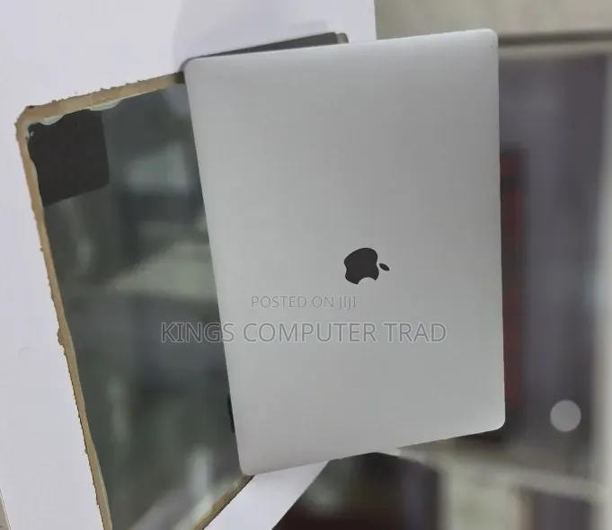 New Laptop Apple MacBook Pro 2019 64GB Intel Core i9 SSD 512GB